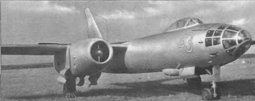 Энциклопедия современной военной авиации 1945-2002: Часть 1. Самолеты pic_68.jpg