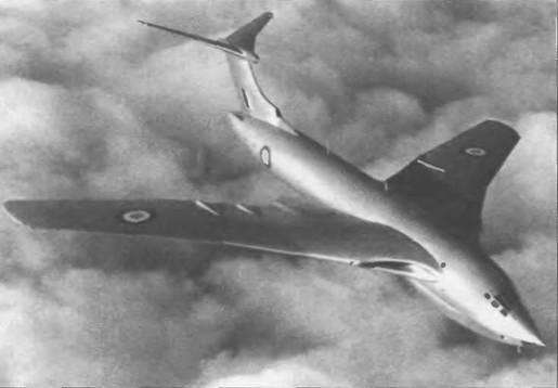 Энциклопедия современной военной авиации 1945-2002: Часть 1. Самолеты pic_70.jpg