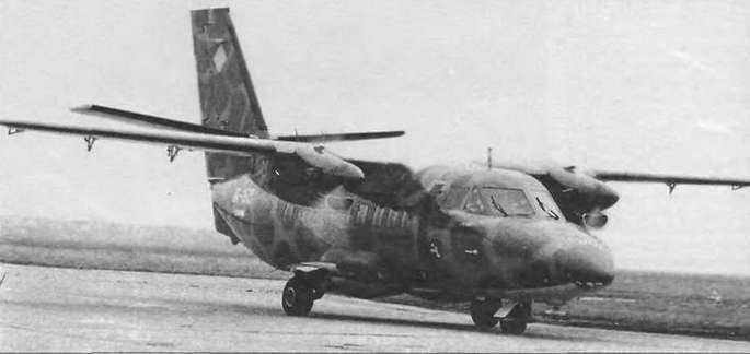 Энциклопедия современной военной авиации 1945-2002: Часть 1. Самолеты pic_653.jpg