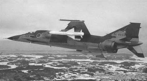 Энциклопедия современной военной авиации 1945-2002: Часть 1. Самолеты pic_689.jpg