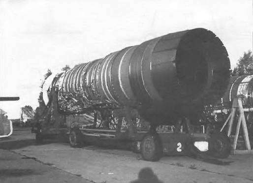 Энциклопедия современной военной авиации 1945-2002: Часть 1. Самолеты pic_109.jpg