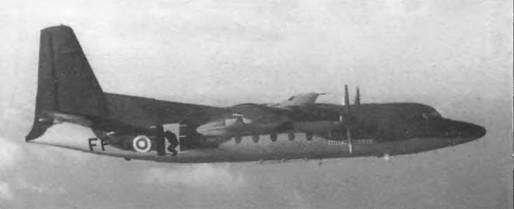 Энциклопедия современной военной авиации 1945-2002: Часть 1. Самолеты pic_284.jpg