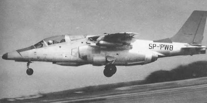 Энциклопедия современной военной авиации 1945-2002: Часть 1. Самолеты pic_289.jpg