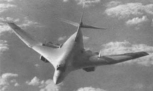 Энциклопедия современной военной авиации 1945-2002: Часть 1. Самолеты pic_397.jpg