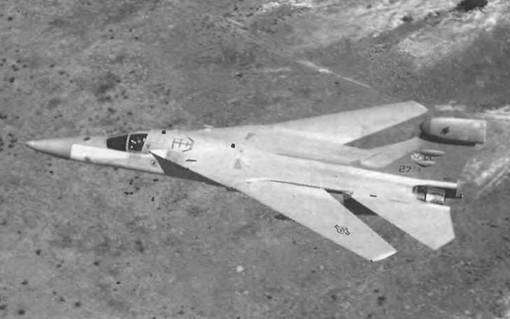 Энциклопедия современной военной авиации 1945-2002: Часть 1. Самолеты pic_442.jpg