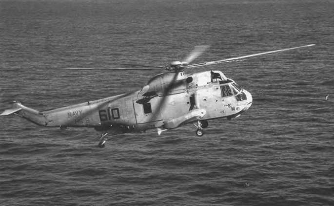 Энциклопедия современной военной авиации 1945-2002: Часть 2. Вертолеты pic_139.jpg