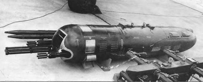 Энциклопедия современной военной авиации 1945-2002: Часть 2. Вертолеты pic_208.jpg