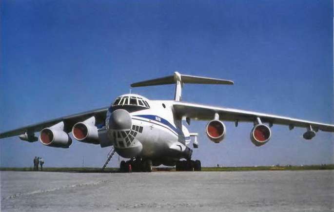 Энциклопедия современной военной авиации 1945-2002: Часть 3. Фотоколлекция pic_17.jpg