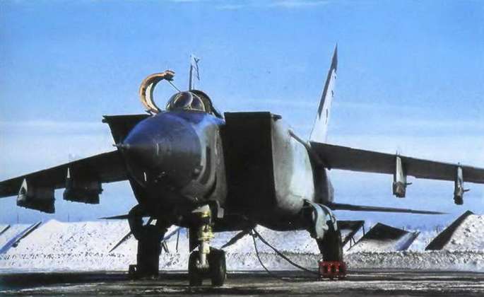 Энциклопедия современной военной авиации 1945-2002: Часть 3. Фотоколлекция pic_22.jpg