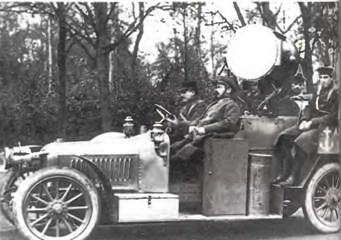 Энциклопедия военных автомобилей 1769~2006 гг. А-И pic_318.jpg