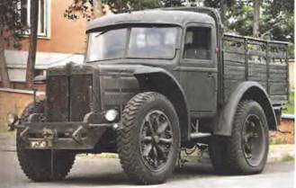 Энциклопедия военных автомобилей 1769~2006 гг. А-И pic_319.jpg
