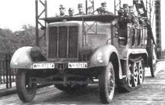 Энциклопедия военных автомобилей 1769~2006 гг. А-И pic_356.jpg