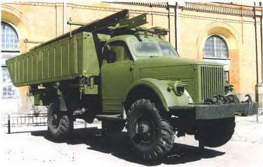 Энциклопедия военных автомобилей 1769~2006 гг. А-И pic_478.jpg