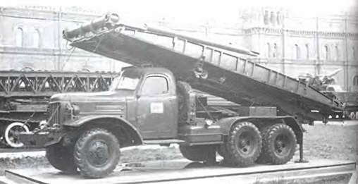 Энциклопедия военных автомобилей 1769~2006 гг. А-И pic_828.jpg