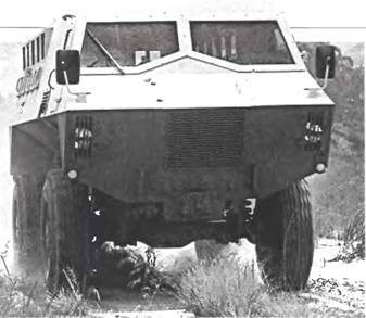 Энциклопедия военных автомобилей 1769~2006 гг. С-Я pic_220.jpg