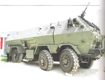 Энциклопедия военных автомобилей 1769~2006 гг. С-Я pic_271.jpg