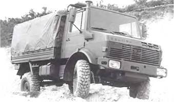 Энциклопедия военных автомобилей 1769~2006 гг. С-Я pic_909.jpg
