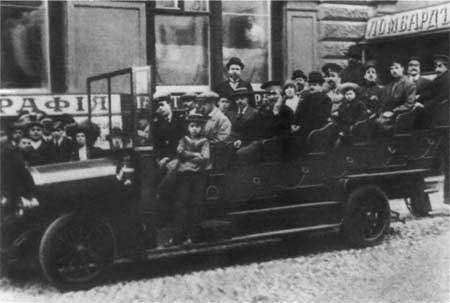 Повседневная жизнь Петербурга на рубеже XIX— XX веков; Записки очевидцев _41.jpg