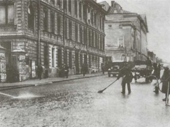 Повседневная жизнь Москвы в сталинскую эпоху, 1920-1930 годы i_008.jpg