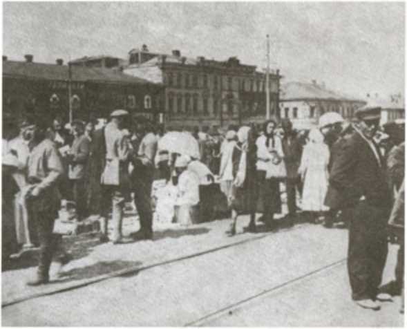 Повседневная жизнь Москвы в сталинскую эпоху, 1920-1930 годы i_009.jpg