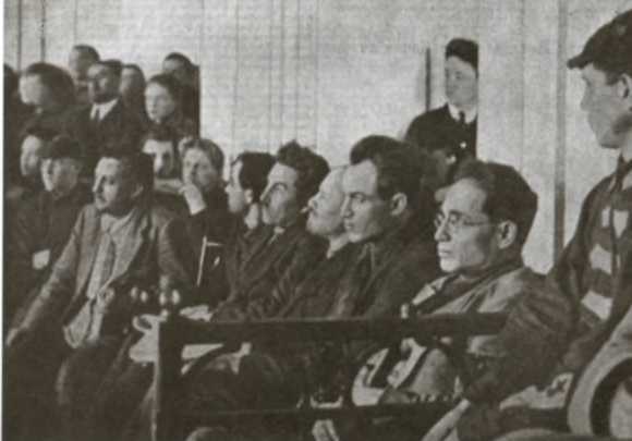 Повседневная жизнь Москвы в сталинскую эпоху, 1920-1930 годы i_026.jpg
