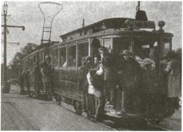 Повседневная жизнь Москвы в сталинскую эпоху, 1920-1930 годы i_029.jpg