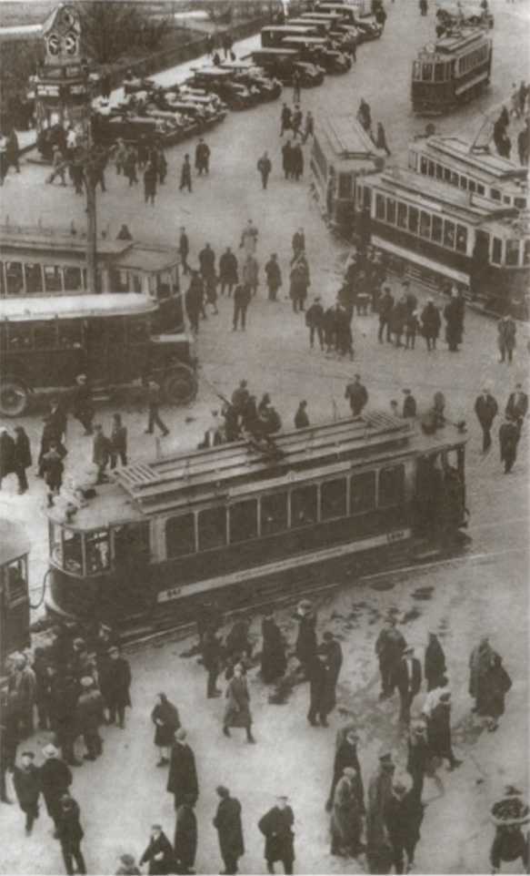 Повседневная жизнь Москвы в сталинскую эпоху, 1920-1930 годы i_048.jpg