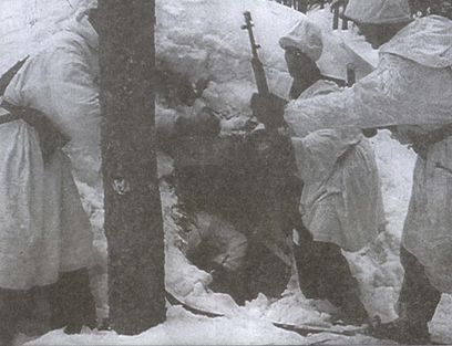 Дважды невидимый фронт. Ленинградские чекисты в тылу врага i_022.jpg