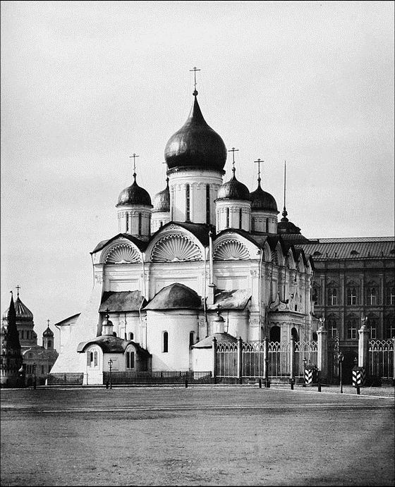 Избранные творения в двух томах. Том 1 i_002.png