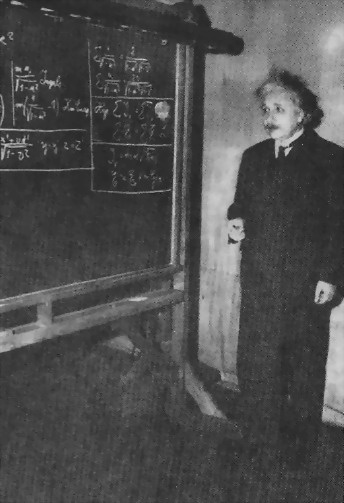 Человек, который был Богом. Скандальная биография Альберта Эйнштейна i_006.jpg