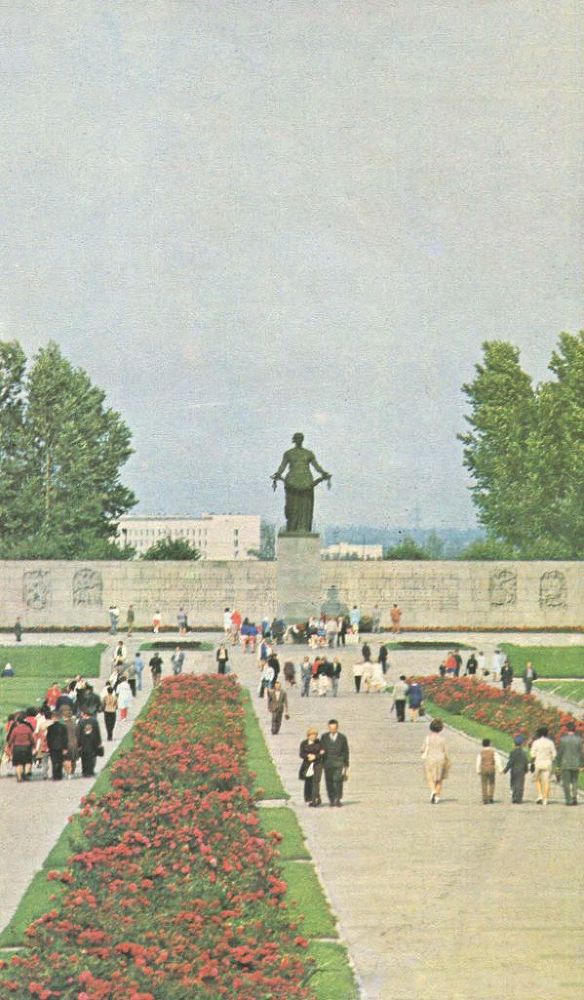 Ленинград (Героическая оборона города в 1941-1944 гг.) i_028.jpg