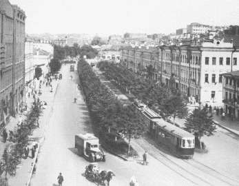 Повседневная жизнь Москвы в сталинскую эпоху. 1930–1940-е годы i_005.jpg