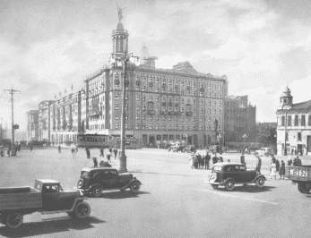 Повседневная жизнь Москвы в сталинскую эпоху. 1930–1940-е годы i_052.jpg