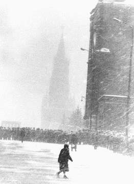 Повседневная жизнь Москвы в сталинскую эпоху. 1930–1940-е годы i_054.jpg