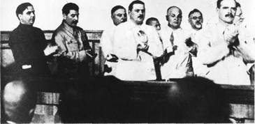 Они окружали Сталина i_011.jpg