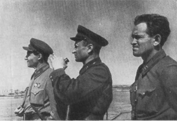 Разные дни войны. Дневник писателя, т.2. 1942-1945 годы i_021.jpg