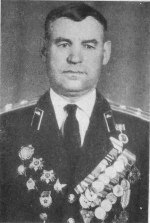 Разные дни войны. Дневник писателя, т.2. 1942-1945 годы i_065.jpg