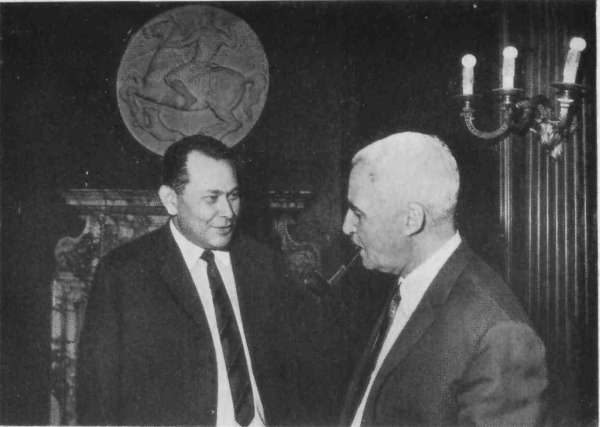 Разные дни войны. Дневник писателя, т.2. 1942-1945 годы i_071.jpg