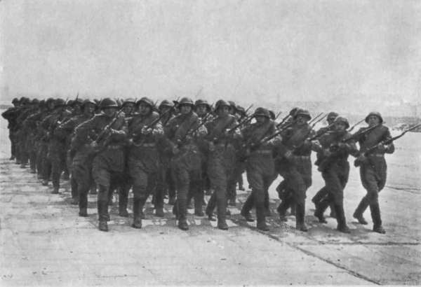 Разные дни войны. Дневник писателя, т.2. 1942-1945 годы i_095.jpg