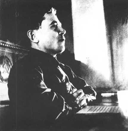 Портрет тирана i_009.jpg