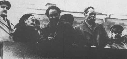 Портрет тирана i_031.jpg