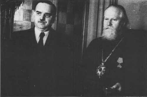Портрет тирана i_044.jpg