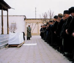 Журнал «Вокруг Света» №6 за 2004 год any2fbimgloader21.jpeg