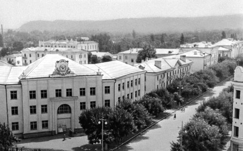 Большая Советская Энциклопедия (АД) i009-001-207789676.jpg