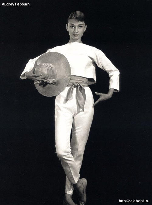 Одри Хепберн – биография audrey04.jpg